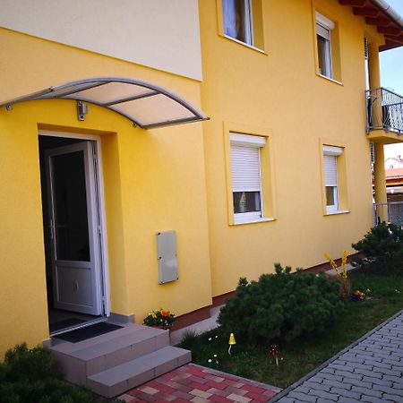 Salve Apartment Hévíz Exteriör bild