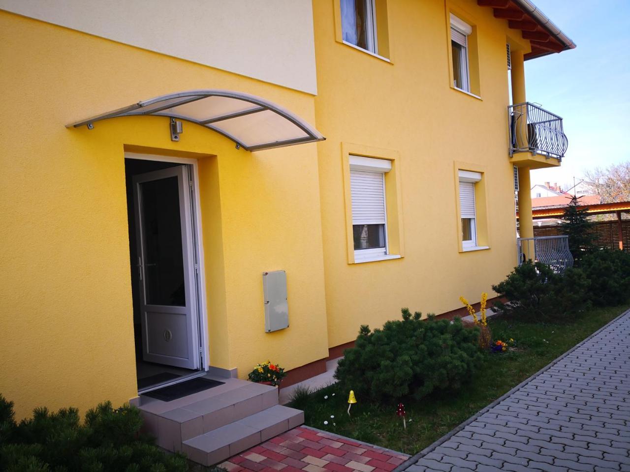 Salve Apartment Hévíz Exteriör bild