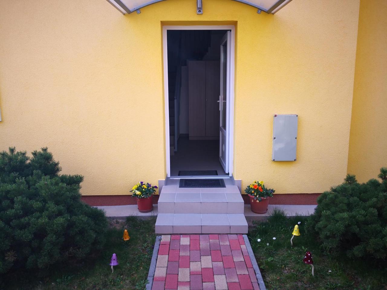 Salve Apartment Hévíz Exteriör bild